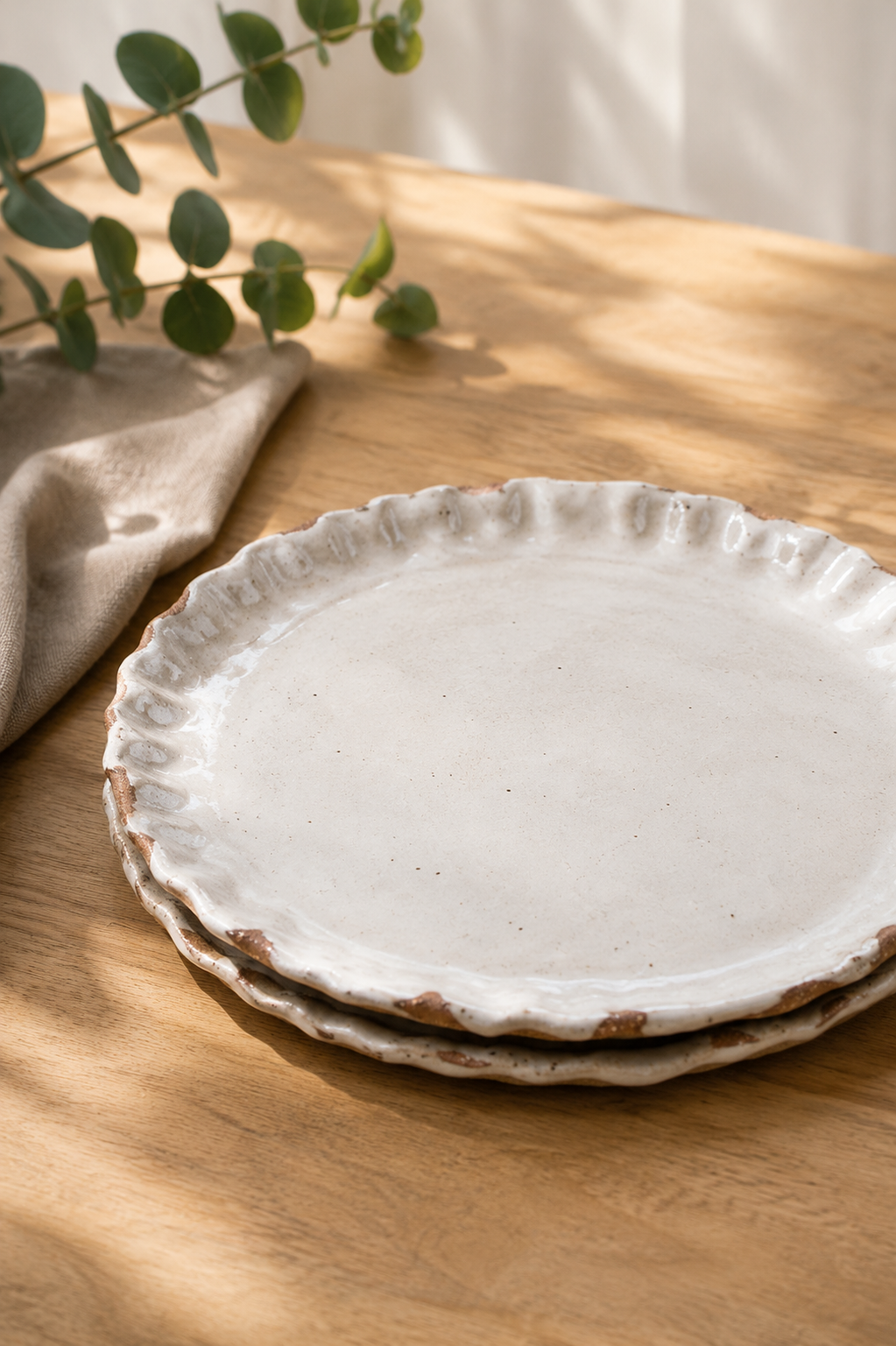 Spilt Milk Flower Dinner Plate