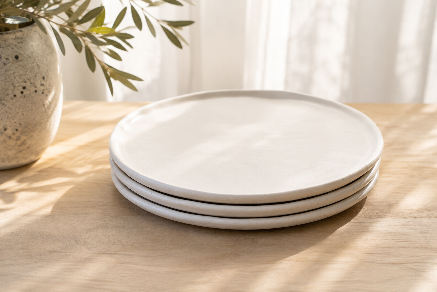 Vanilla Cream Dinner Plate