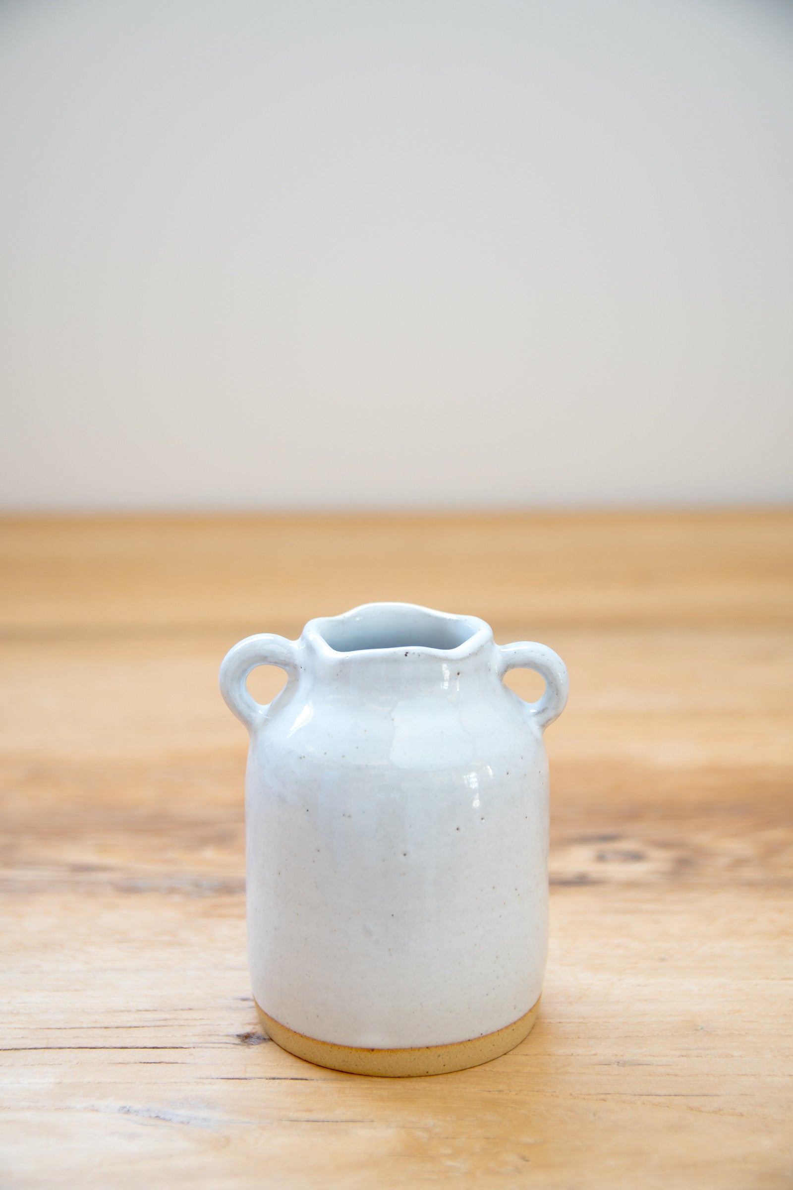 Little bud vase - with handles