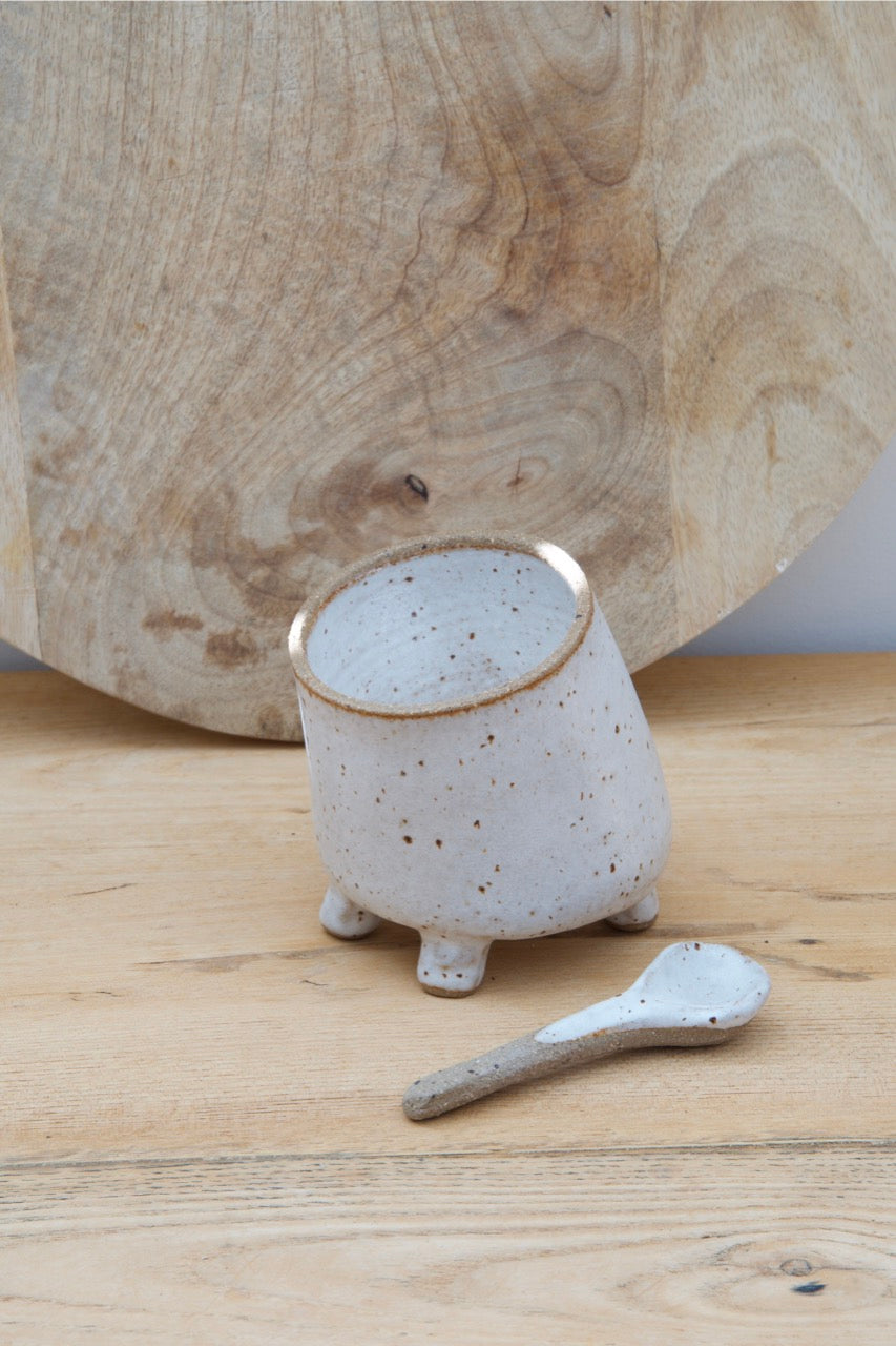 Salt pod with spoon