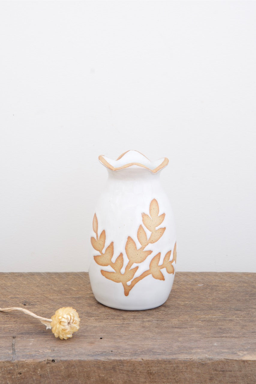 Little bud vase - leaf design
