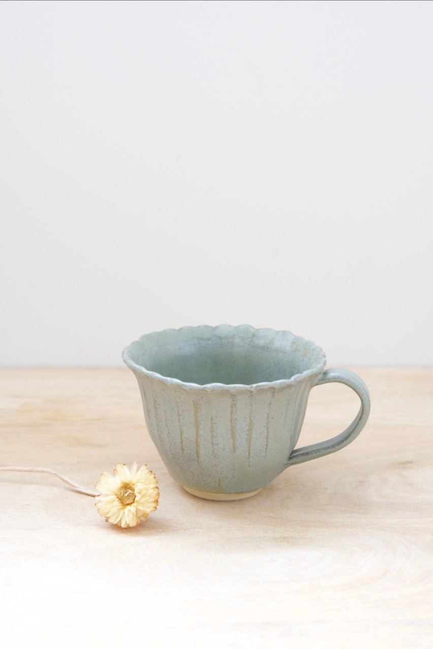 The bloom mug