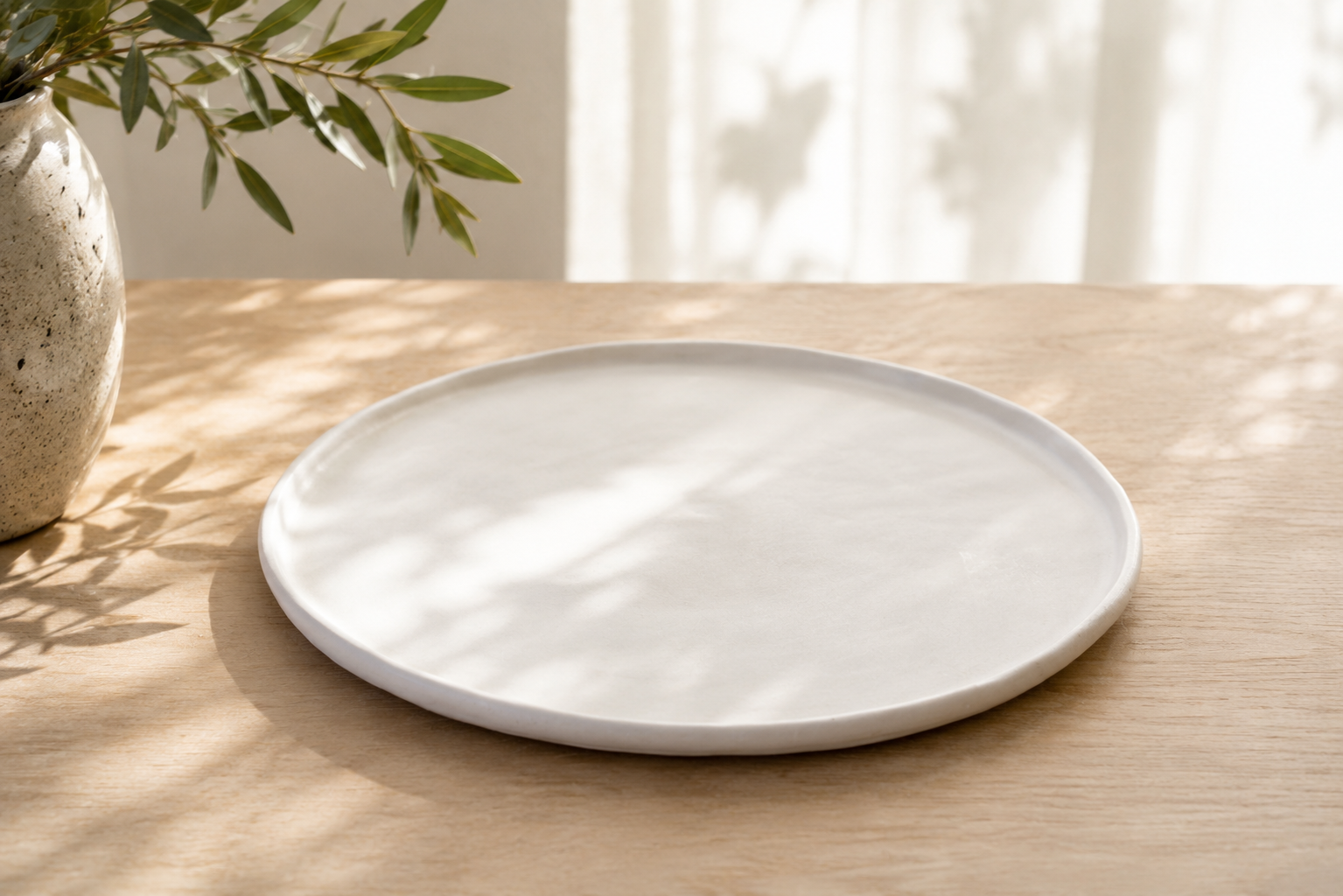 Vanilla Cream Dinner Plate