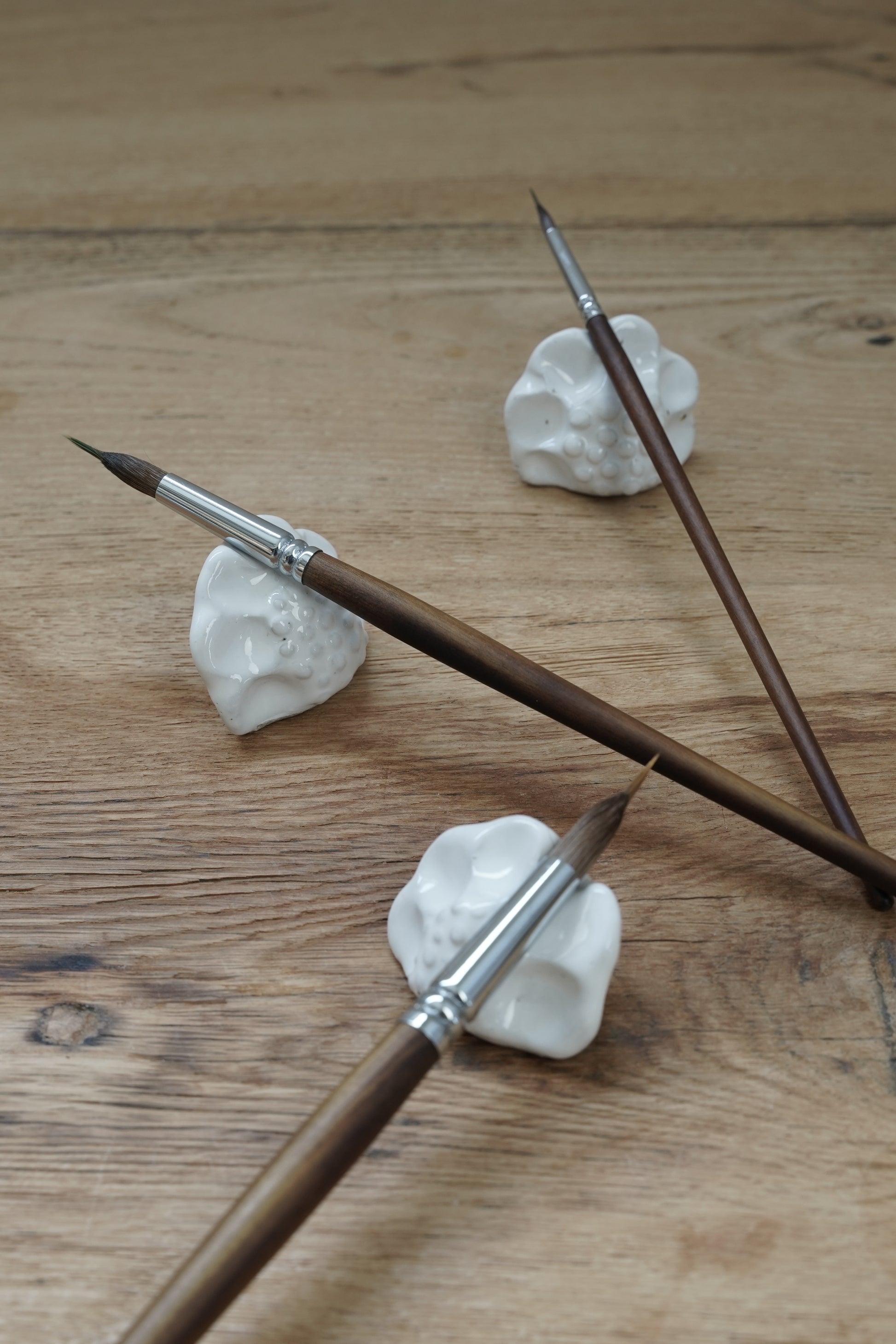Paint brush rest