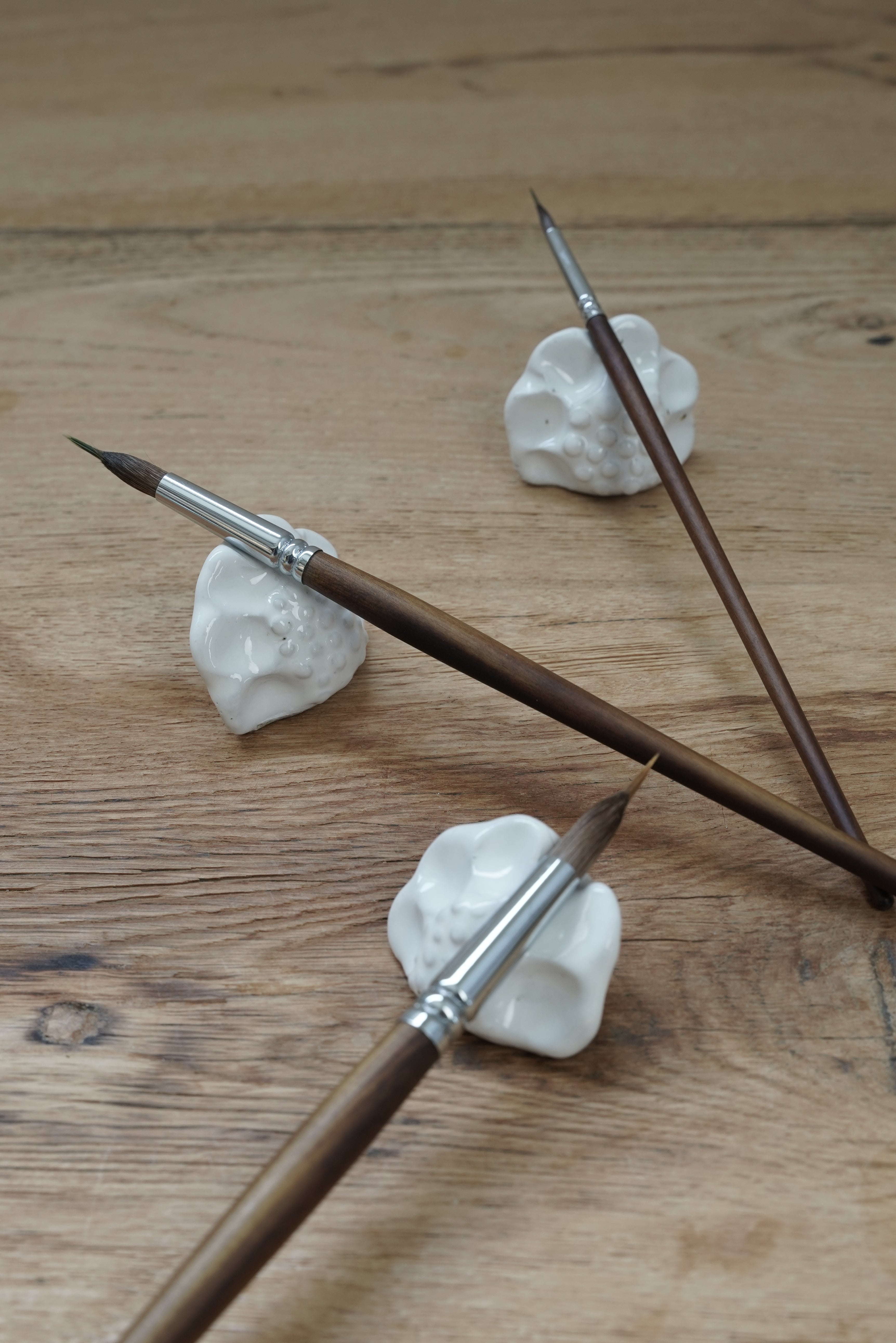 Paint brush rest