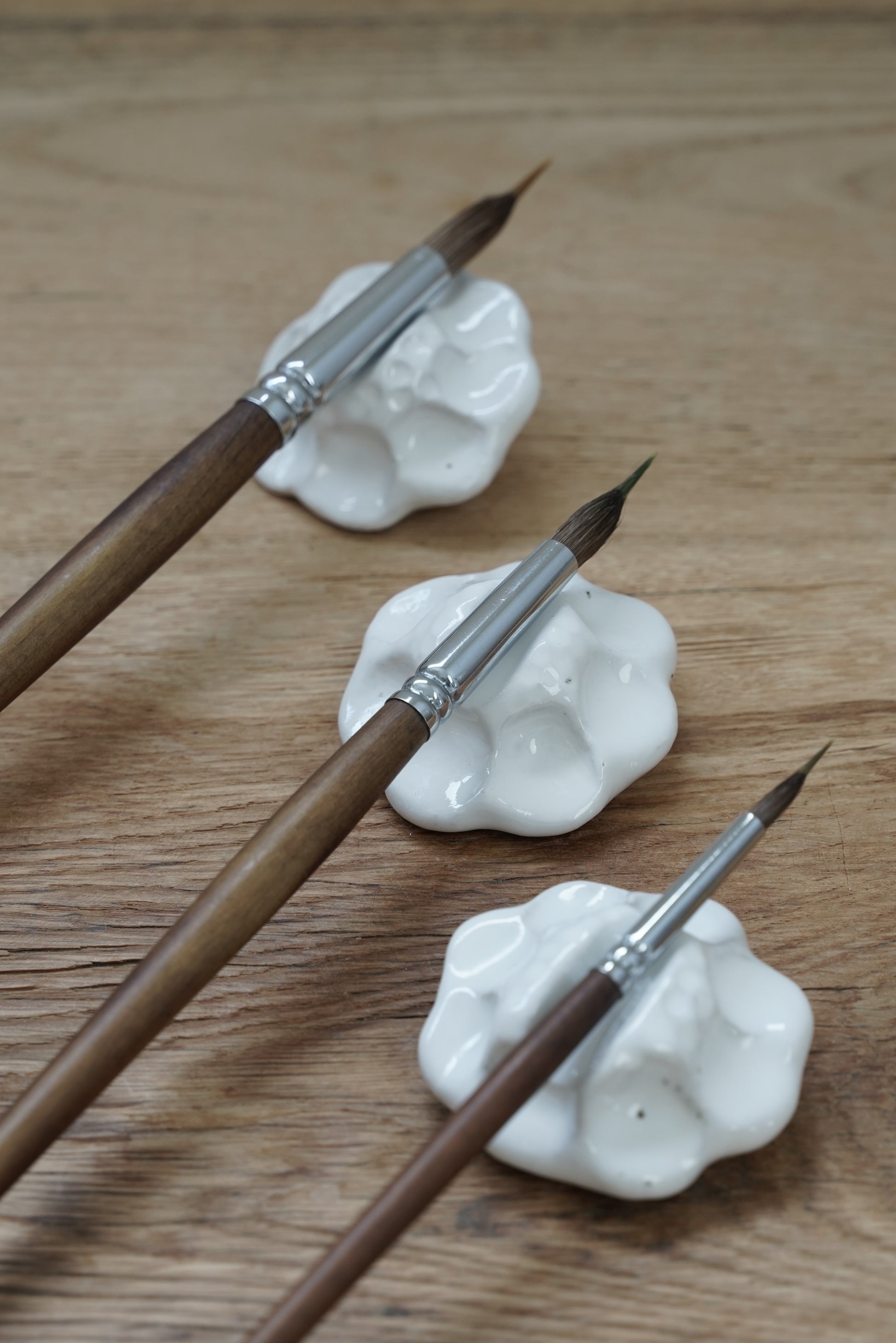 Paint brush rest