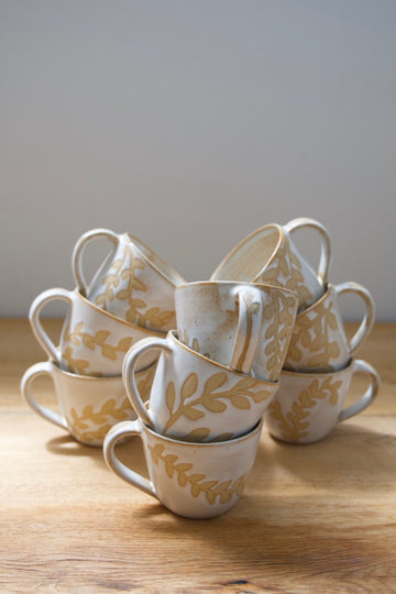 Leafy sip mugs