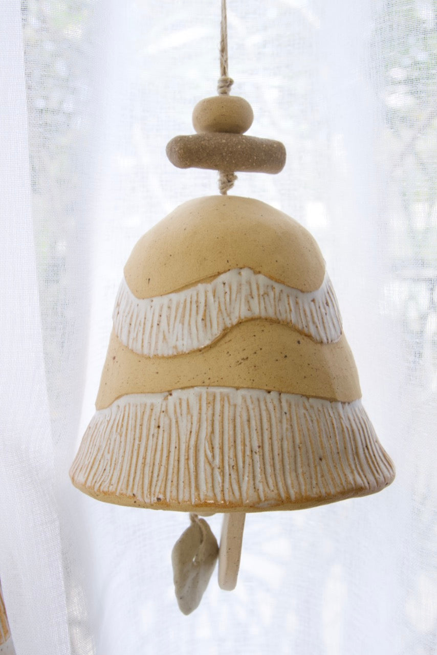 White Hollow Bell