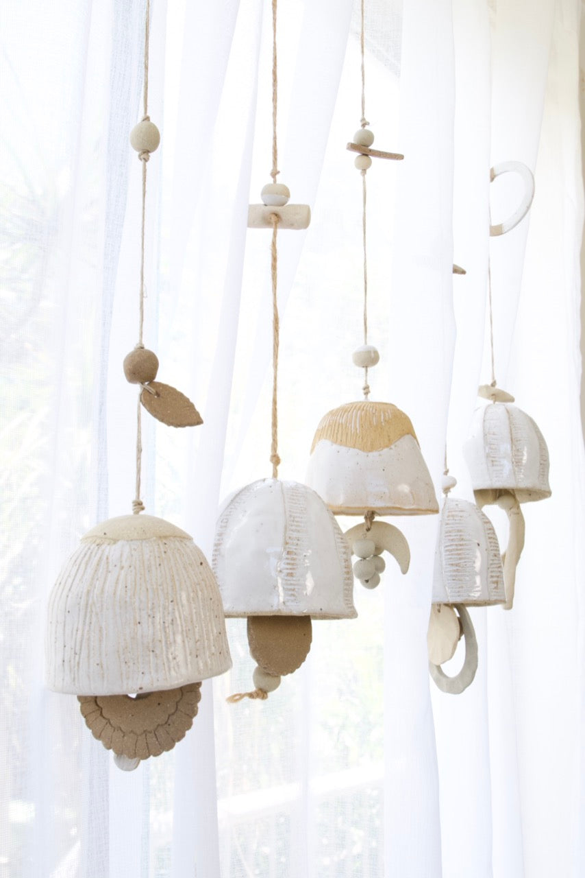 White Hollow Bell