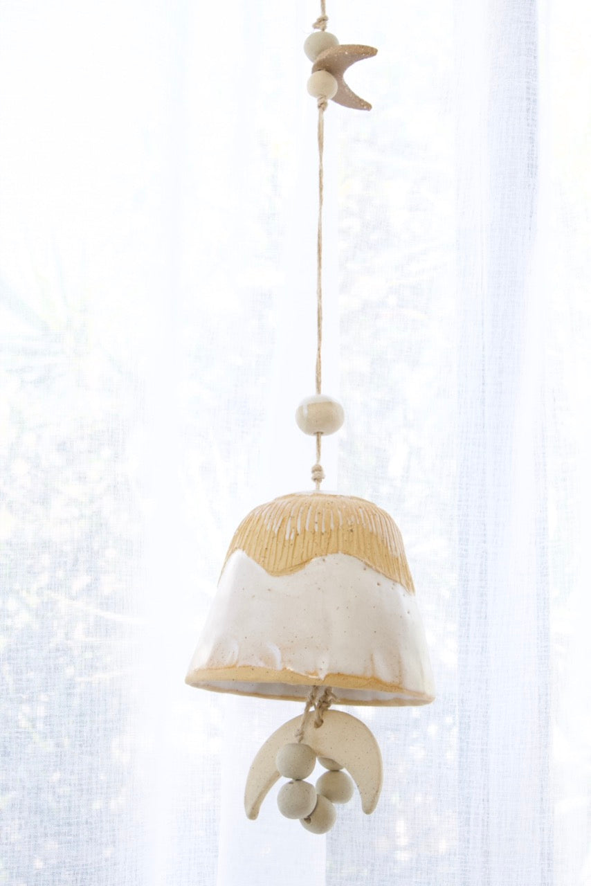White Hollow Bell