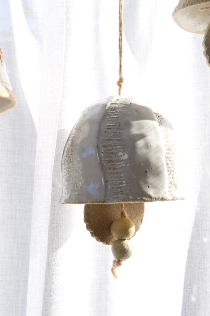 White Hollow Bell