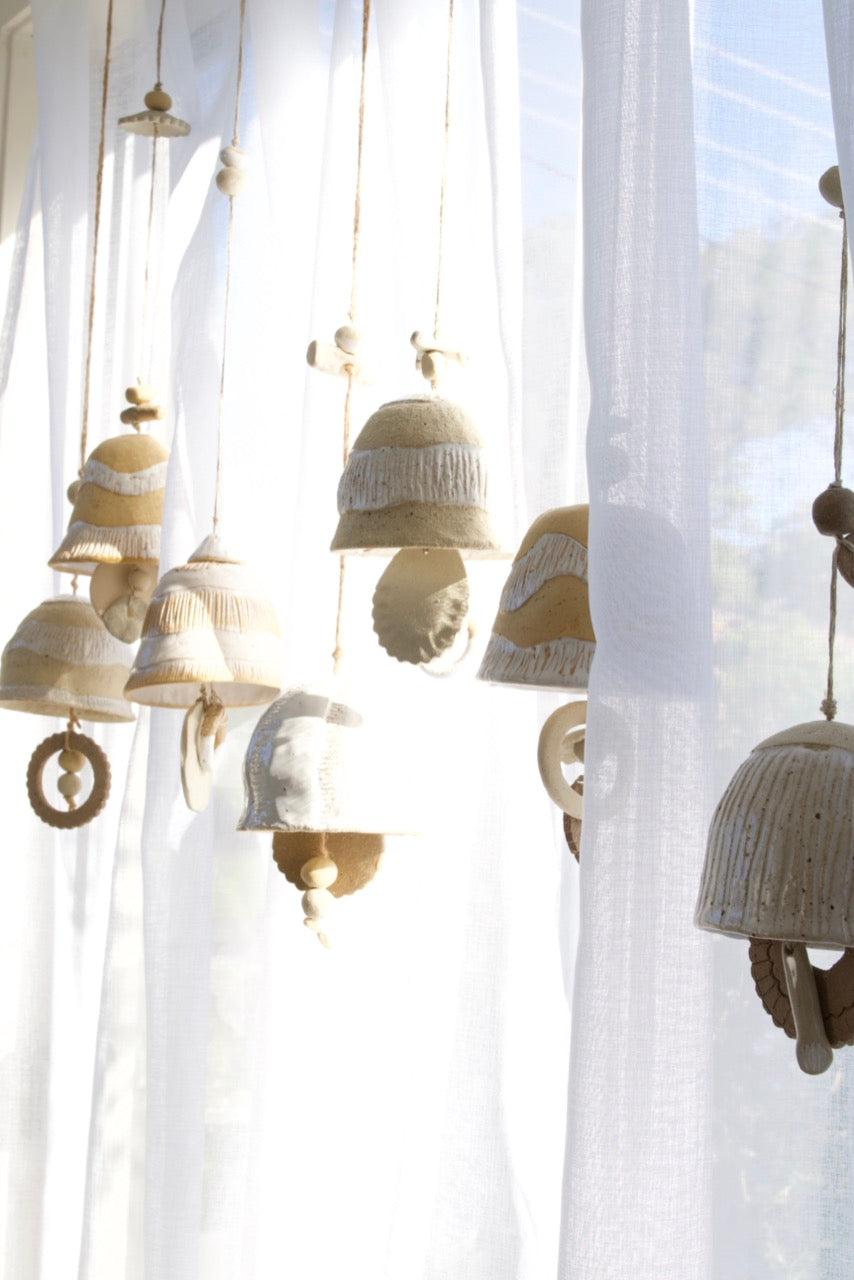 White Hollow Bell