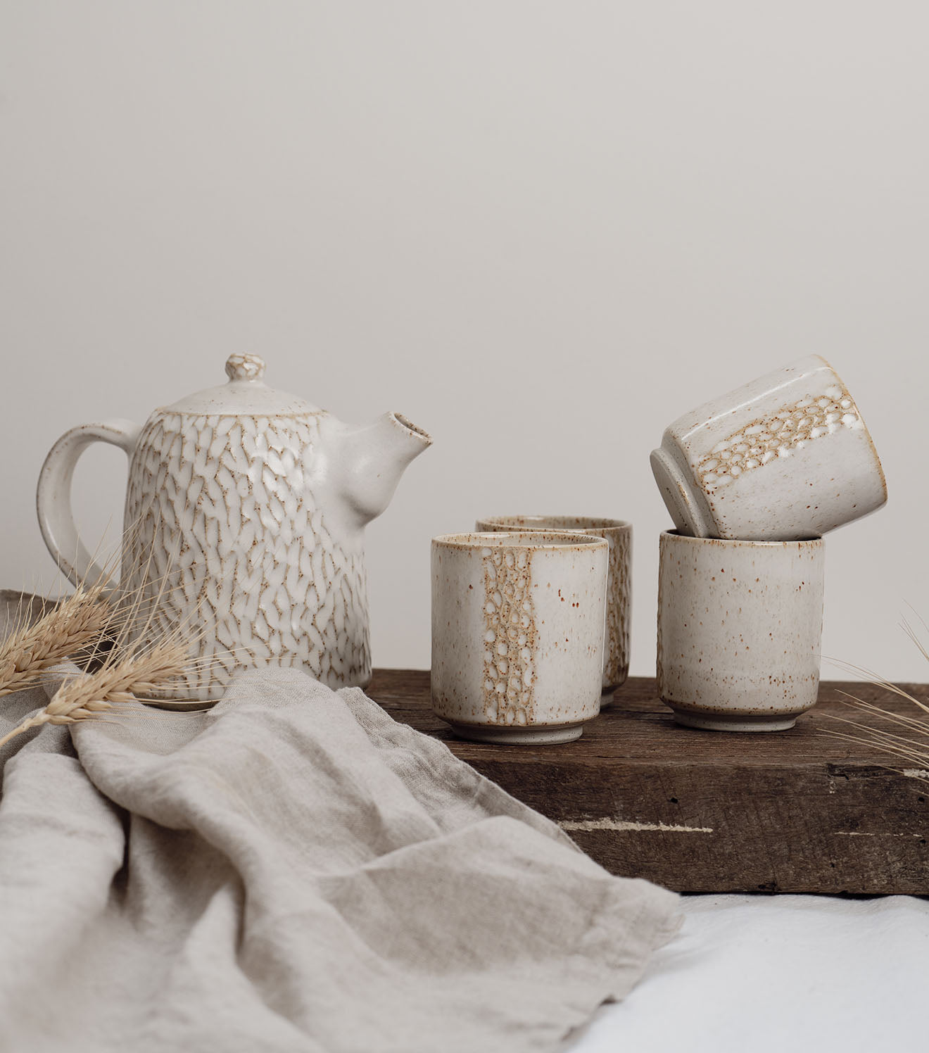 Pebble Tall Teapot