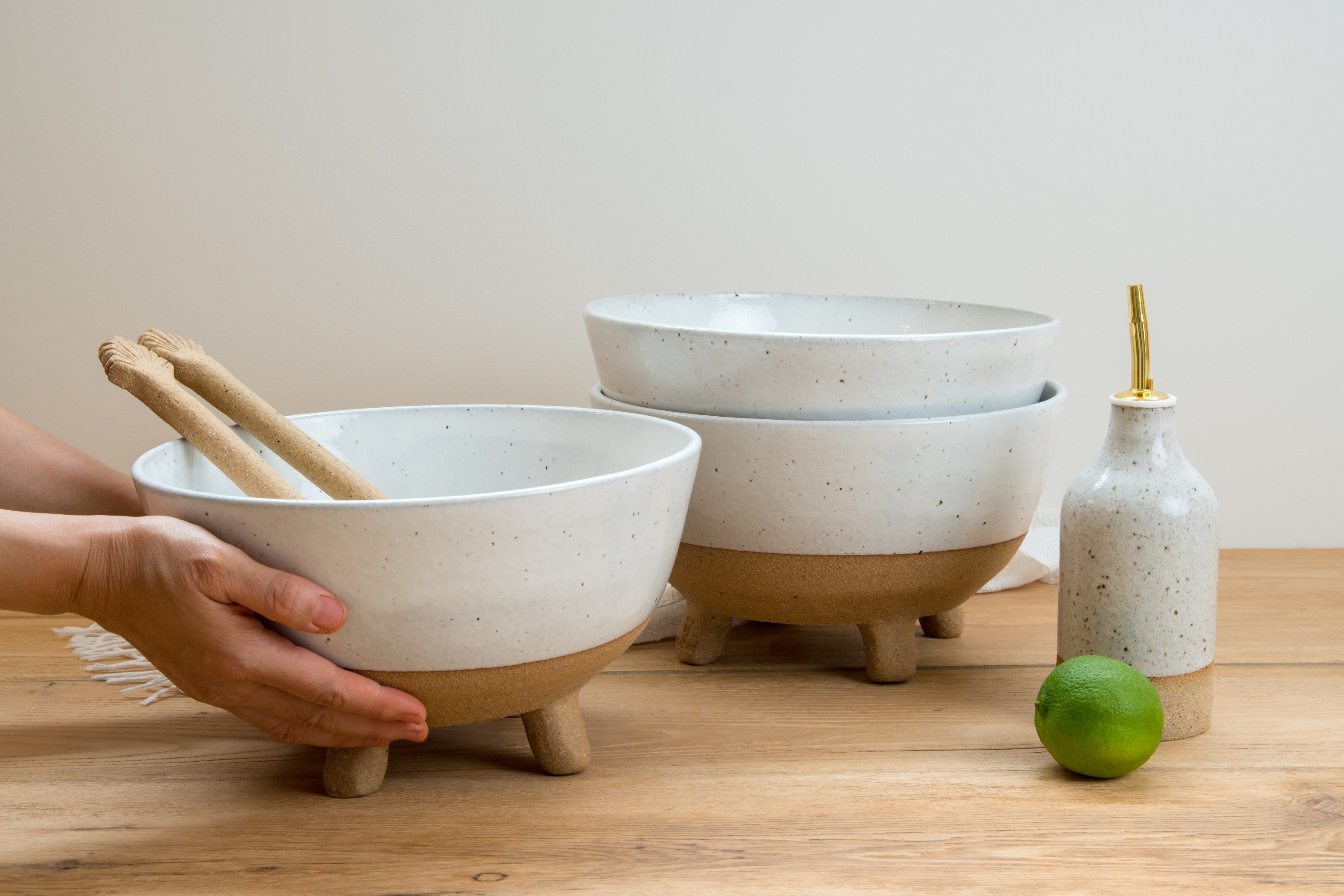 Salad bowl with feet - SALE