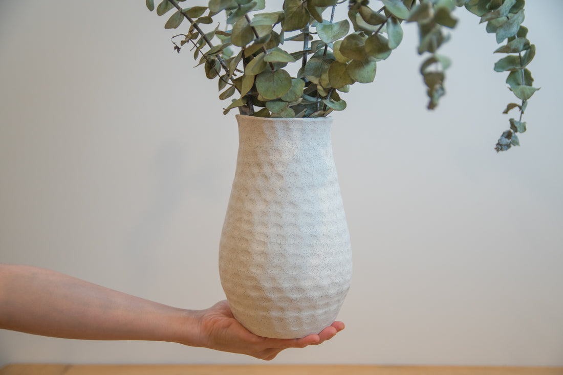 White pebble creek vase - SALE