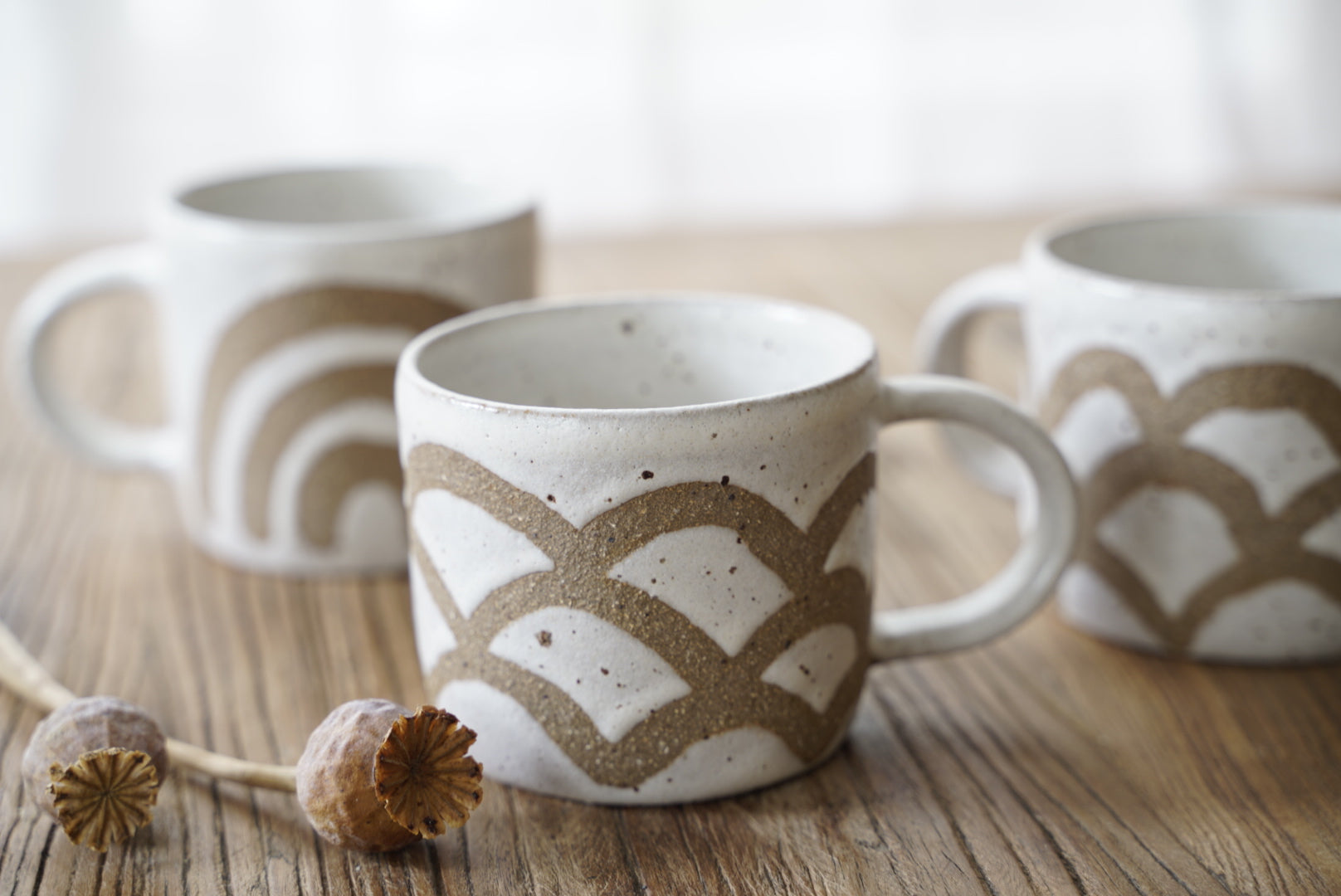 Scallop speckled mug