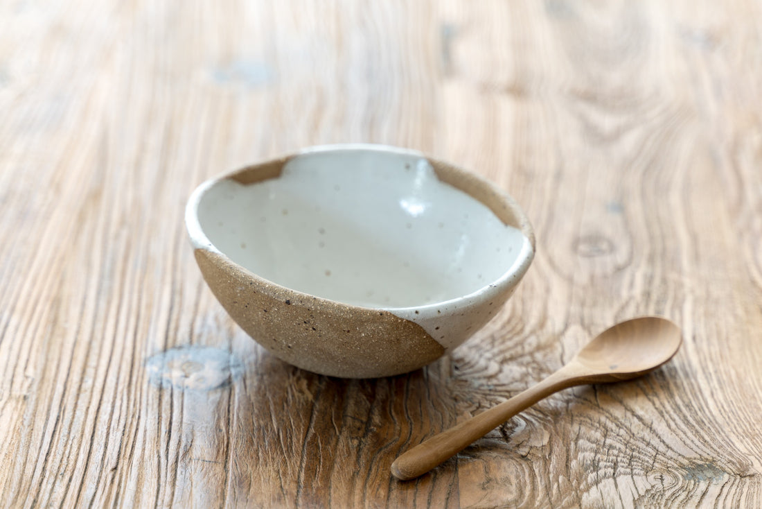 Spilt milk small bowl
