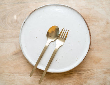 Spilt milk dinner plate
