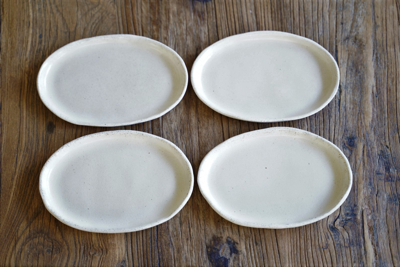 Vanilla cream oval side plate