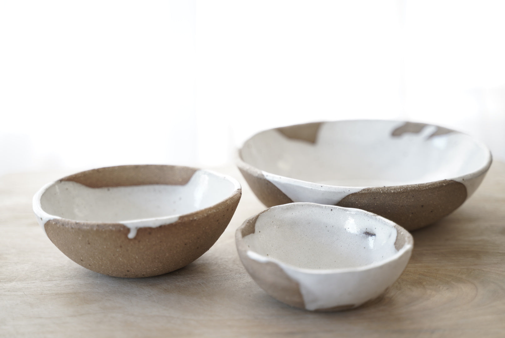 Spilt milk dip bowl