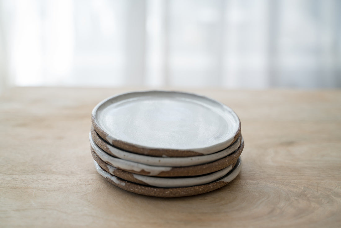 Spilt milk mini plate