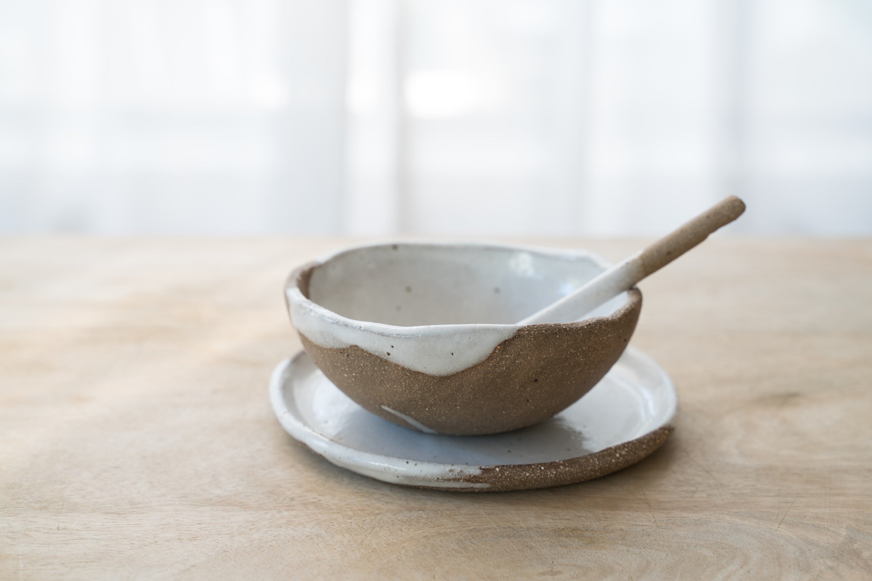 Spilt milk dip bowl