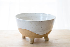 Salad bowl with feet - SALE