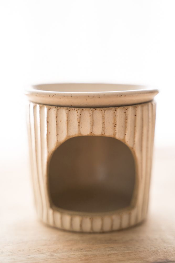 Essential oil burner