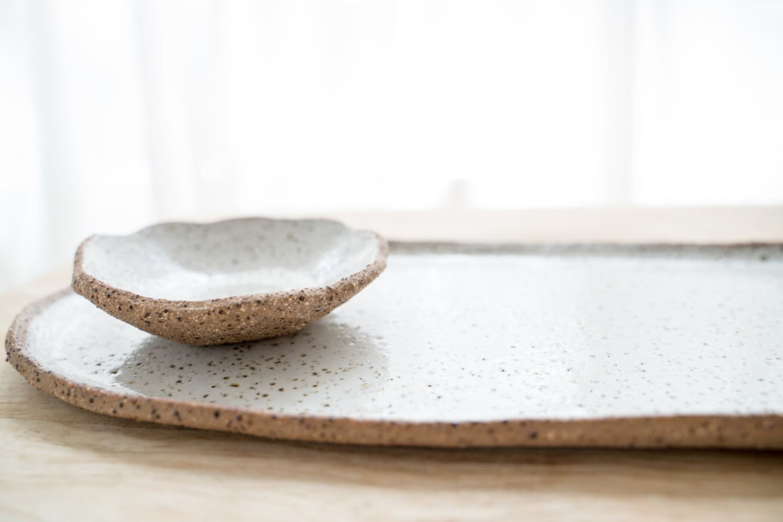 Cinnamon toast platter and flower bowl set