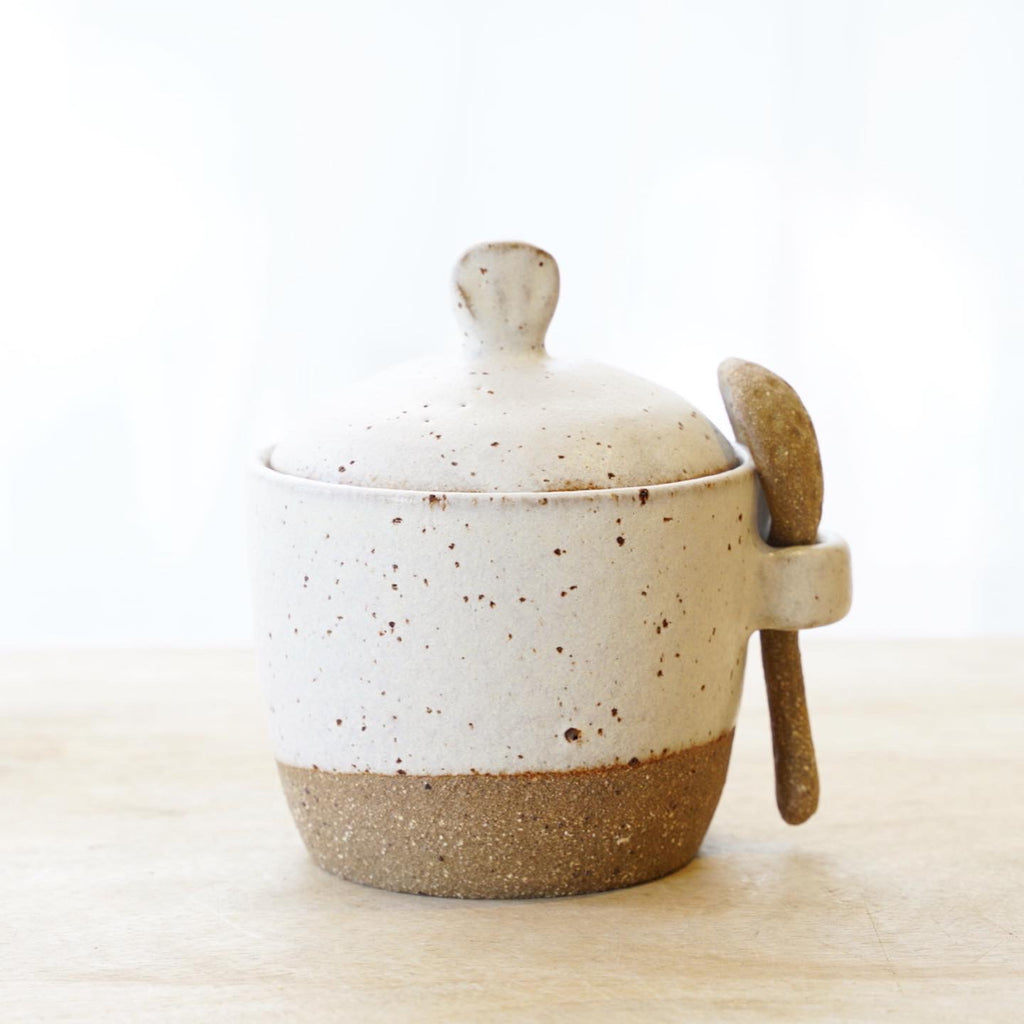 Tea Jar with shell handle