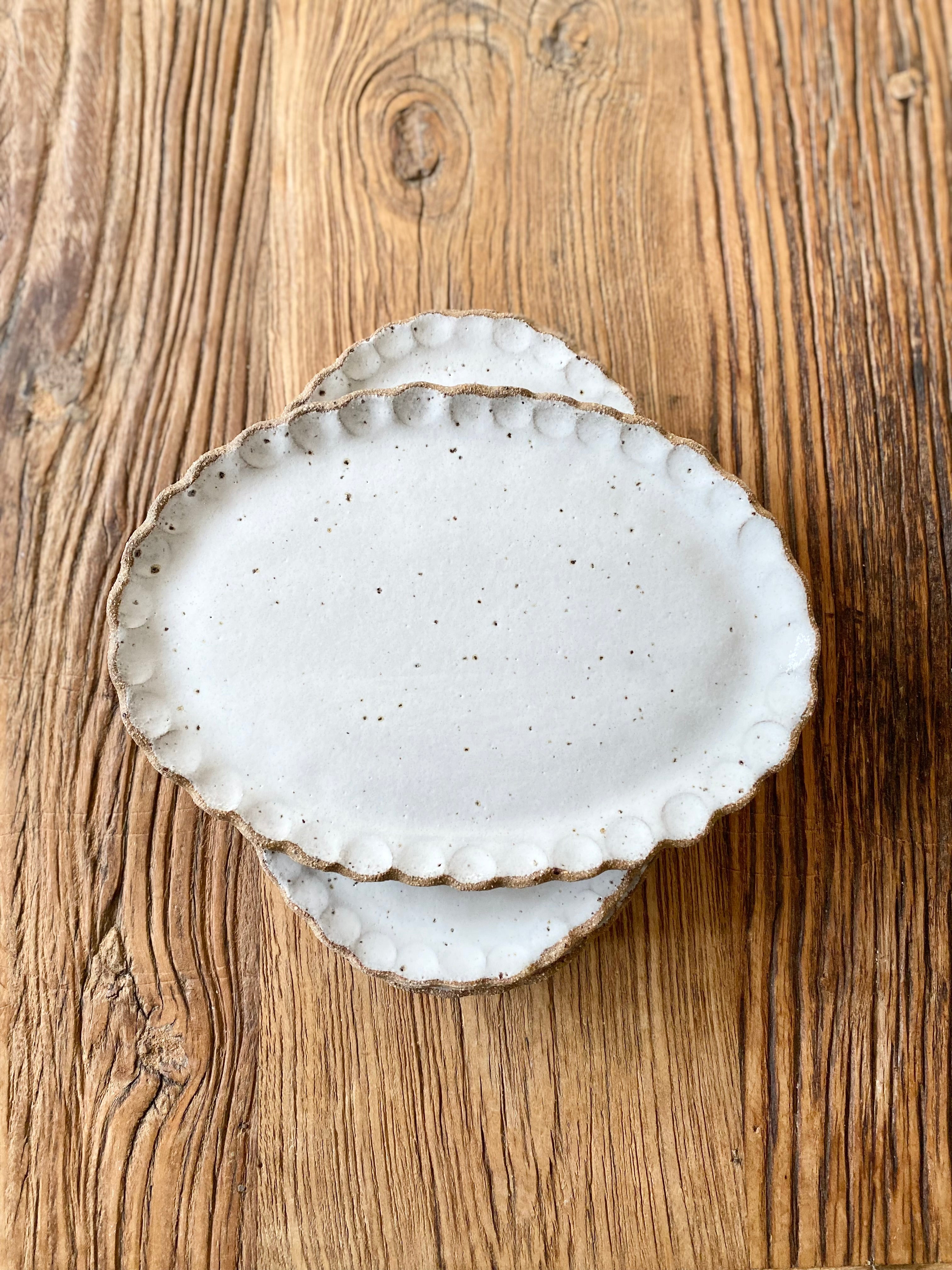 Rustic oval flower side plate