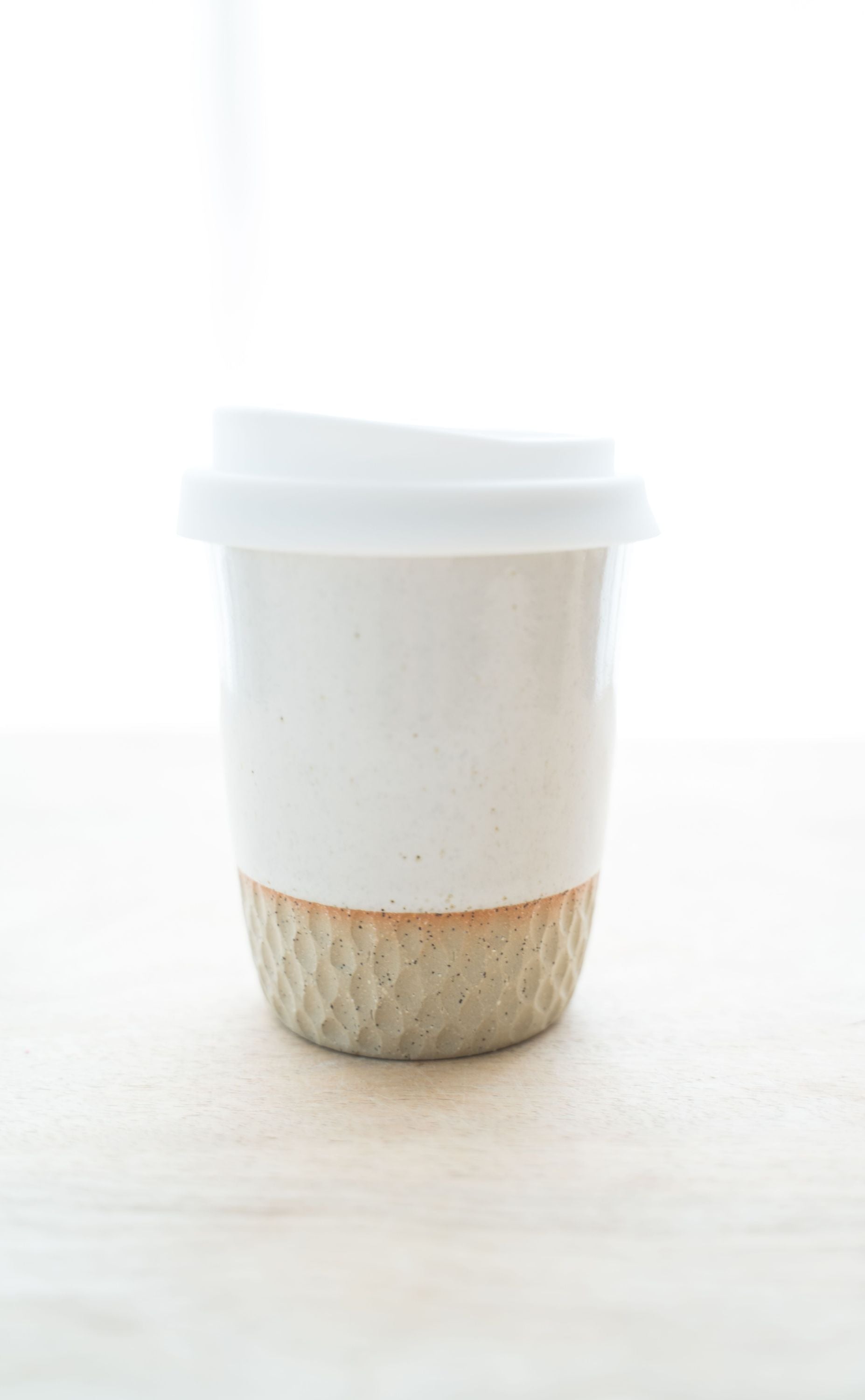 8oz Go cup in natural honeycomb